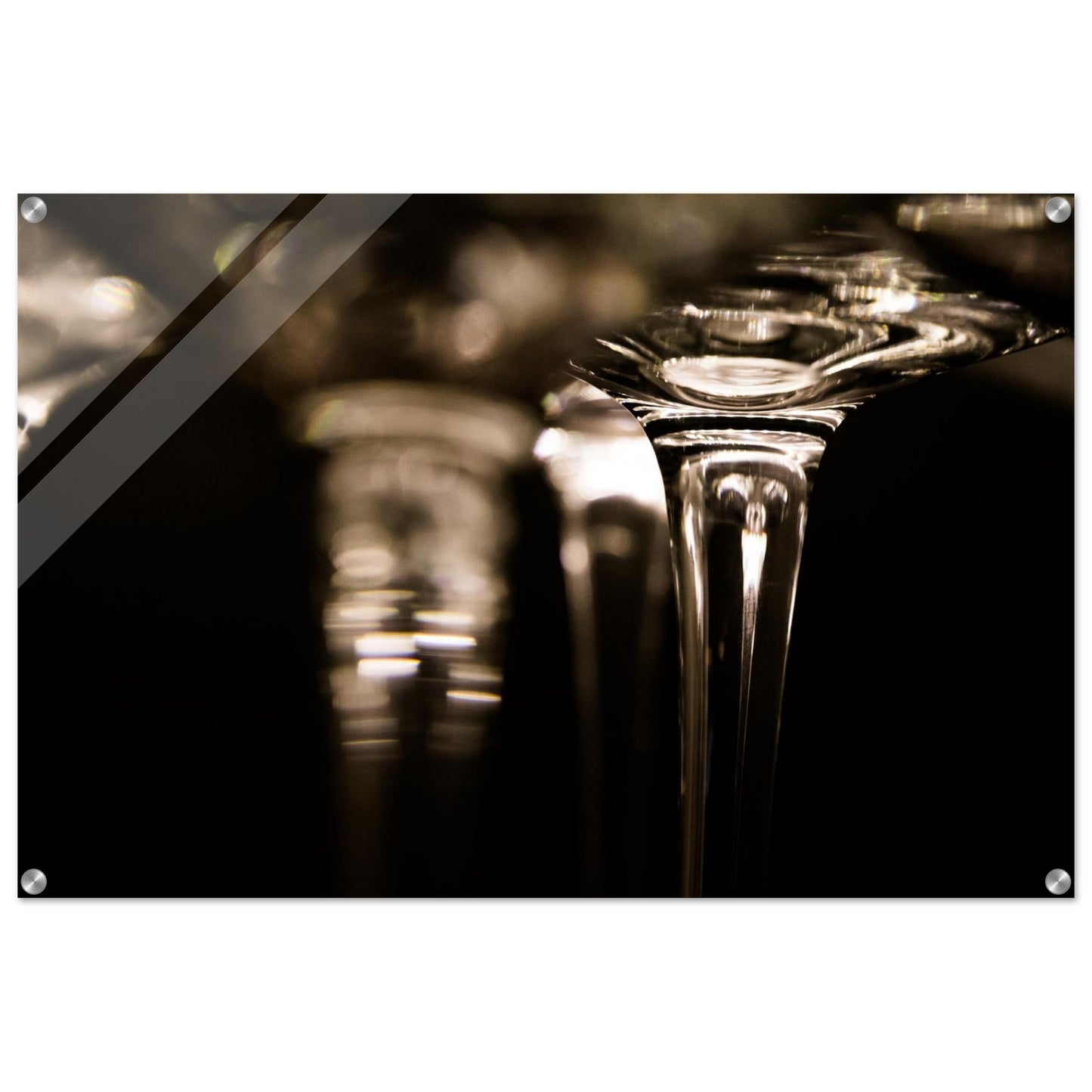 An abstract photography playing with light and glasses to create a modern, high-end piece. Selected size & premium acrylic material.